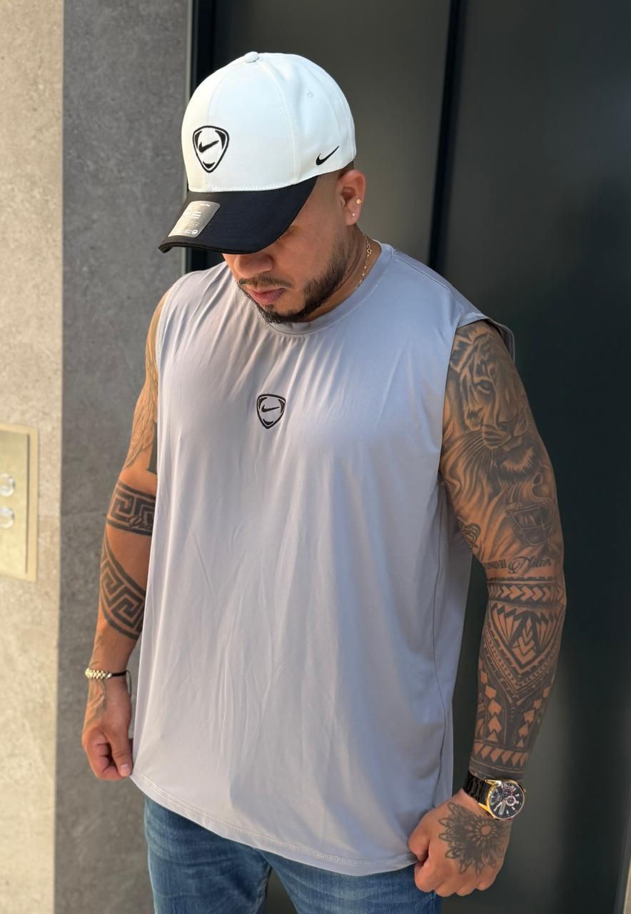 CAMISA NIKE SIN MANGA