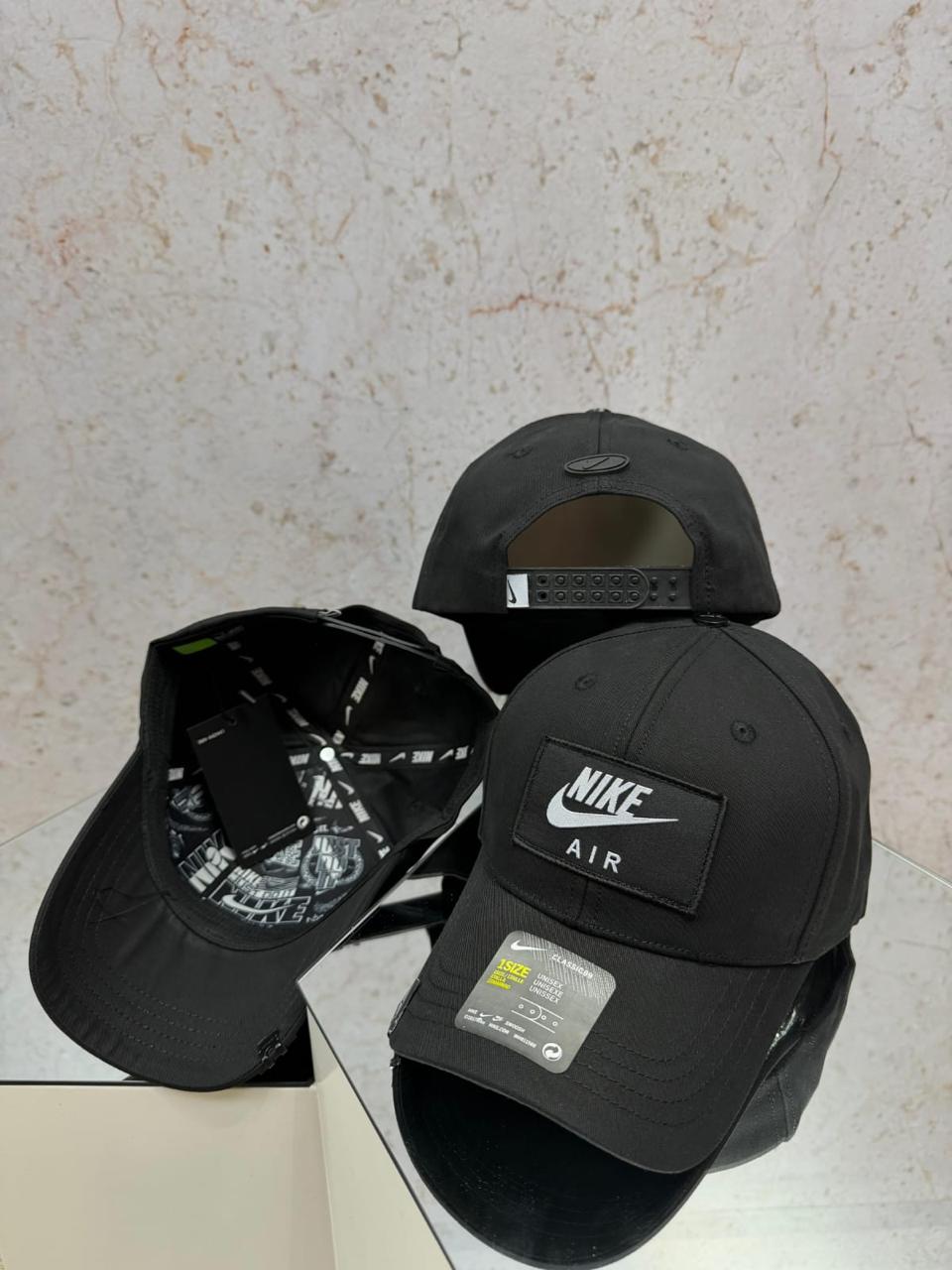 GORRA NIKE BLACK