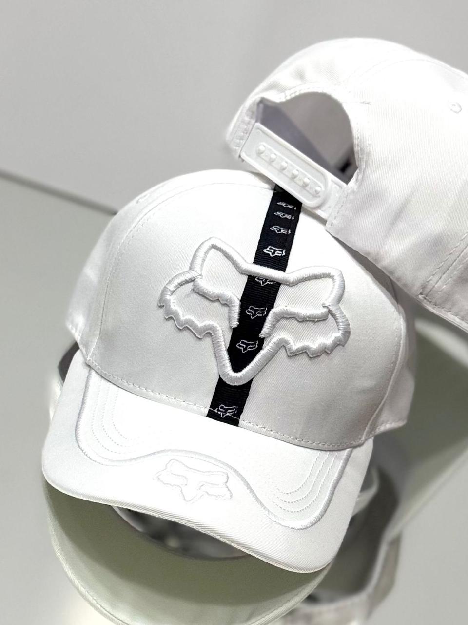 GORRA FOX WHITE