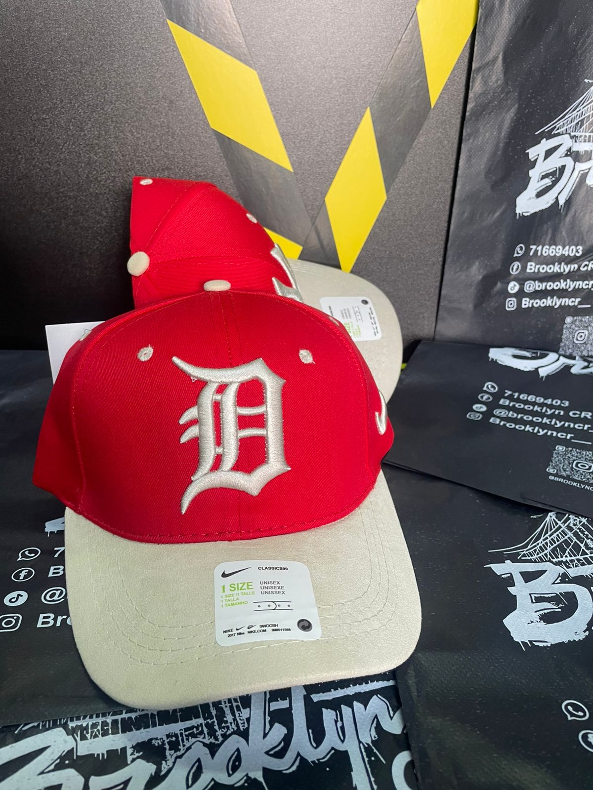 GORRA D RED