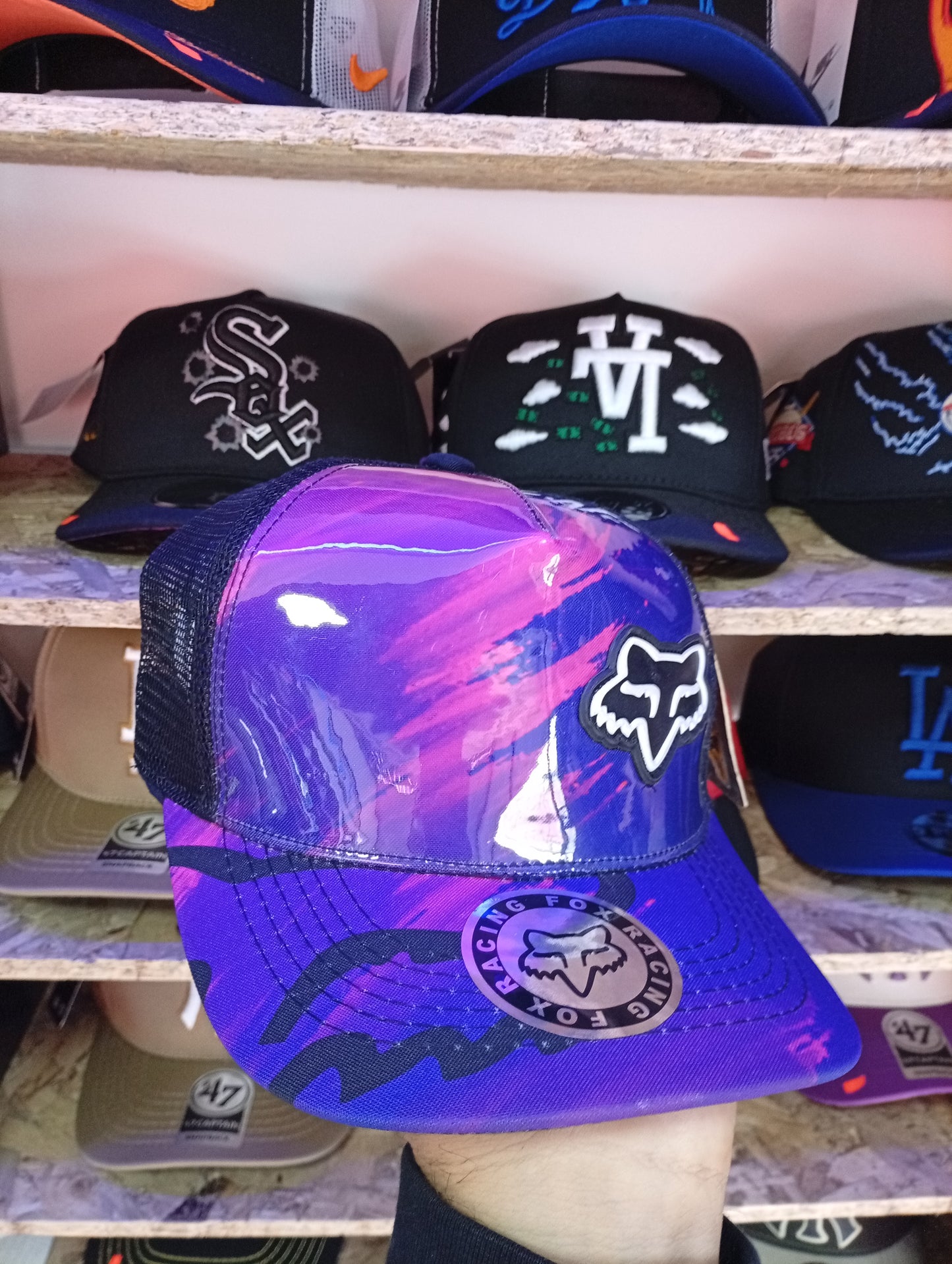 BK FOX FUCSIA CON MORADO Y MAYA NEGRA