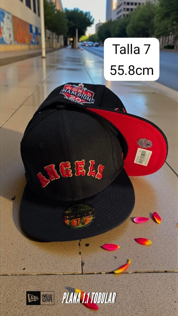 BK ANGELS NEGRA CON ROJO