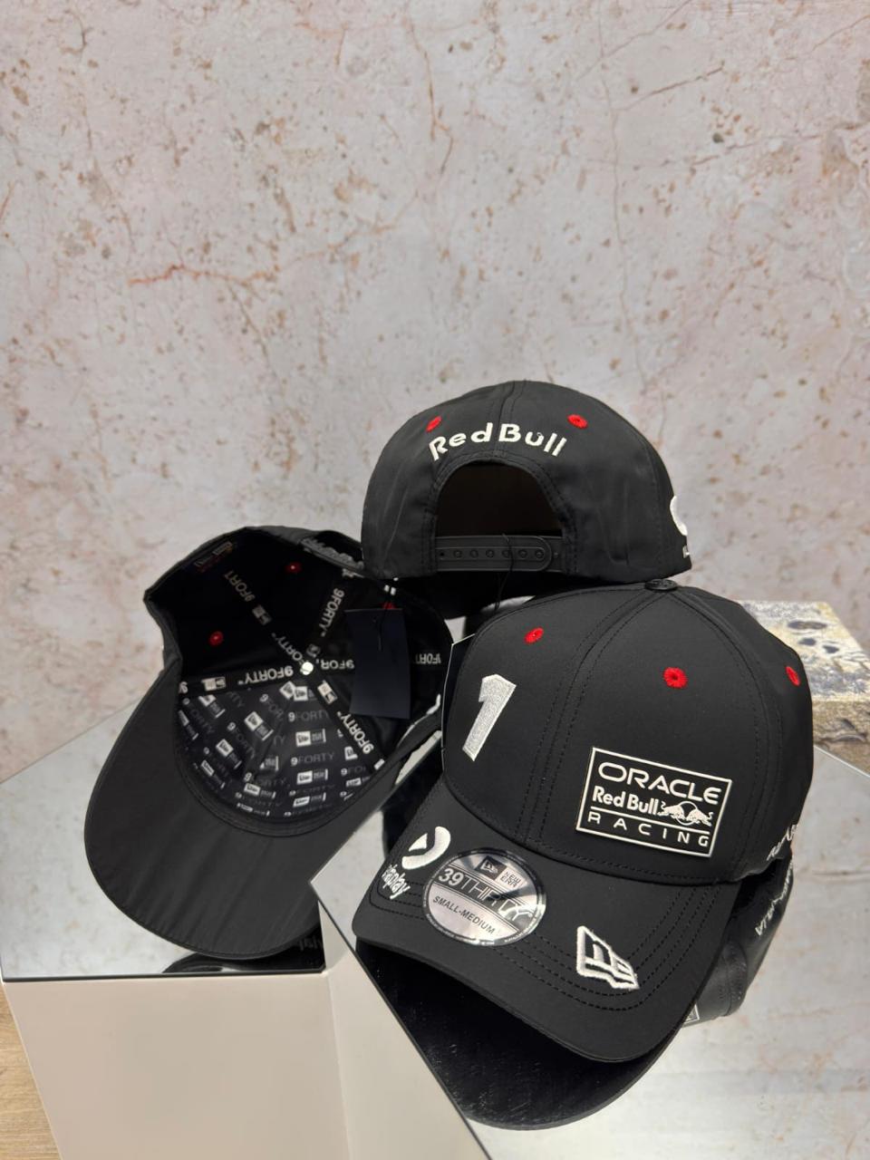 GORRA FORMULA ONE TEAM BLACK
