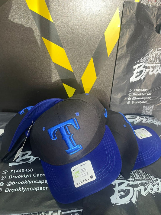 GORRA T NEGRA CON AZUL