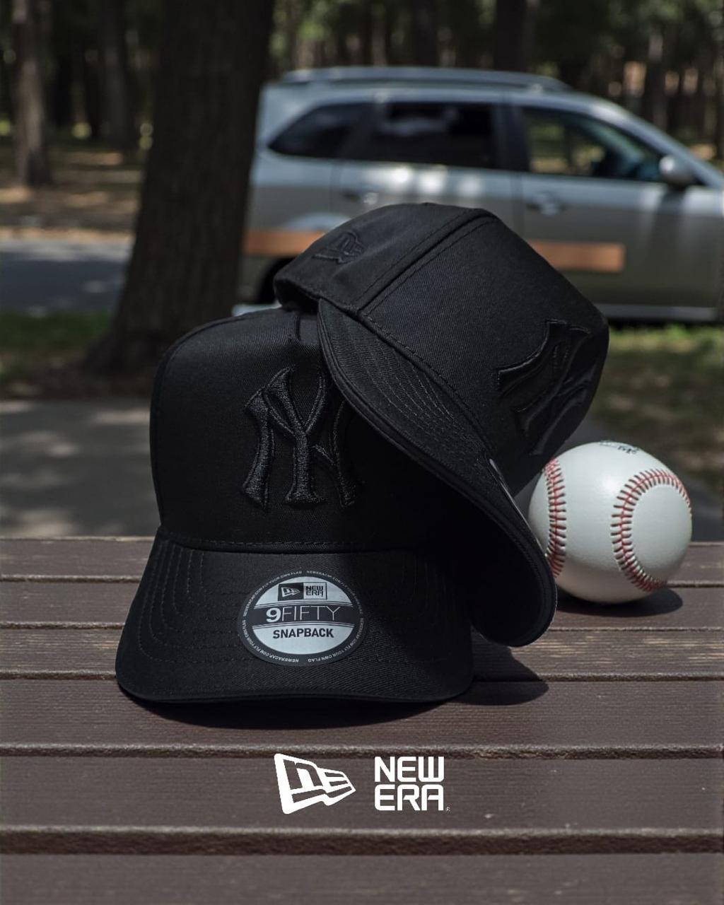 GORRA YANKEES FULL BLACK