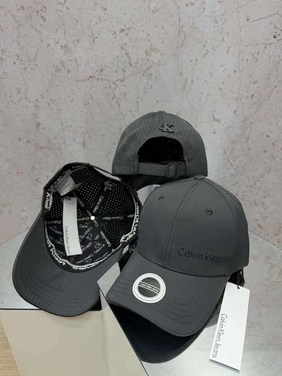 GORRA CALVIN KLEIN GRIS