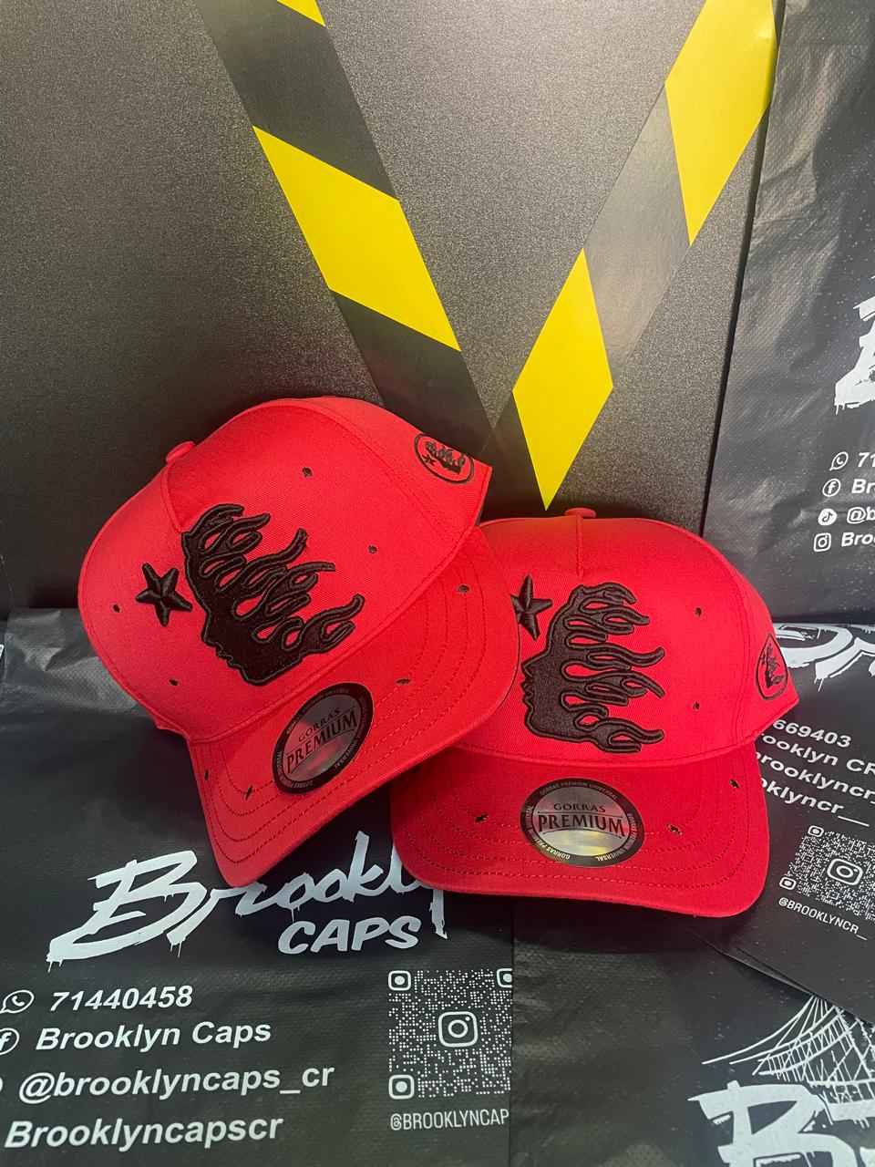 GORRA HELLSTAR RED AN BLACK