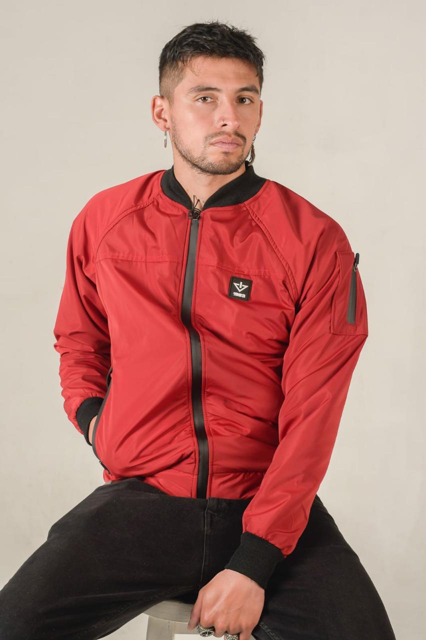 CHAQUETA ROJA
