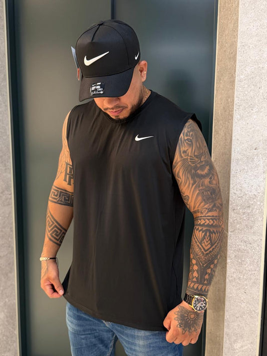 CAMISA NIKE NEGRA SIN MANGAS