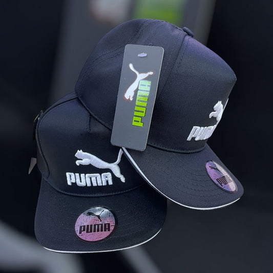 Bk PUMA NEGRO CON BLANCO CURVA