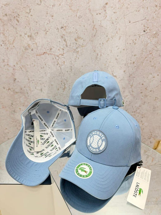 GORRA LACOSTE CELESTE