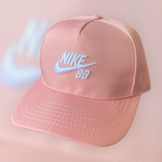 Bk NIKE SB ROSADA CON BLANCO
