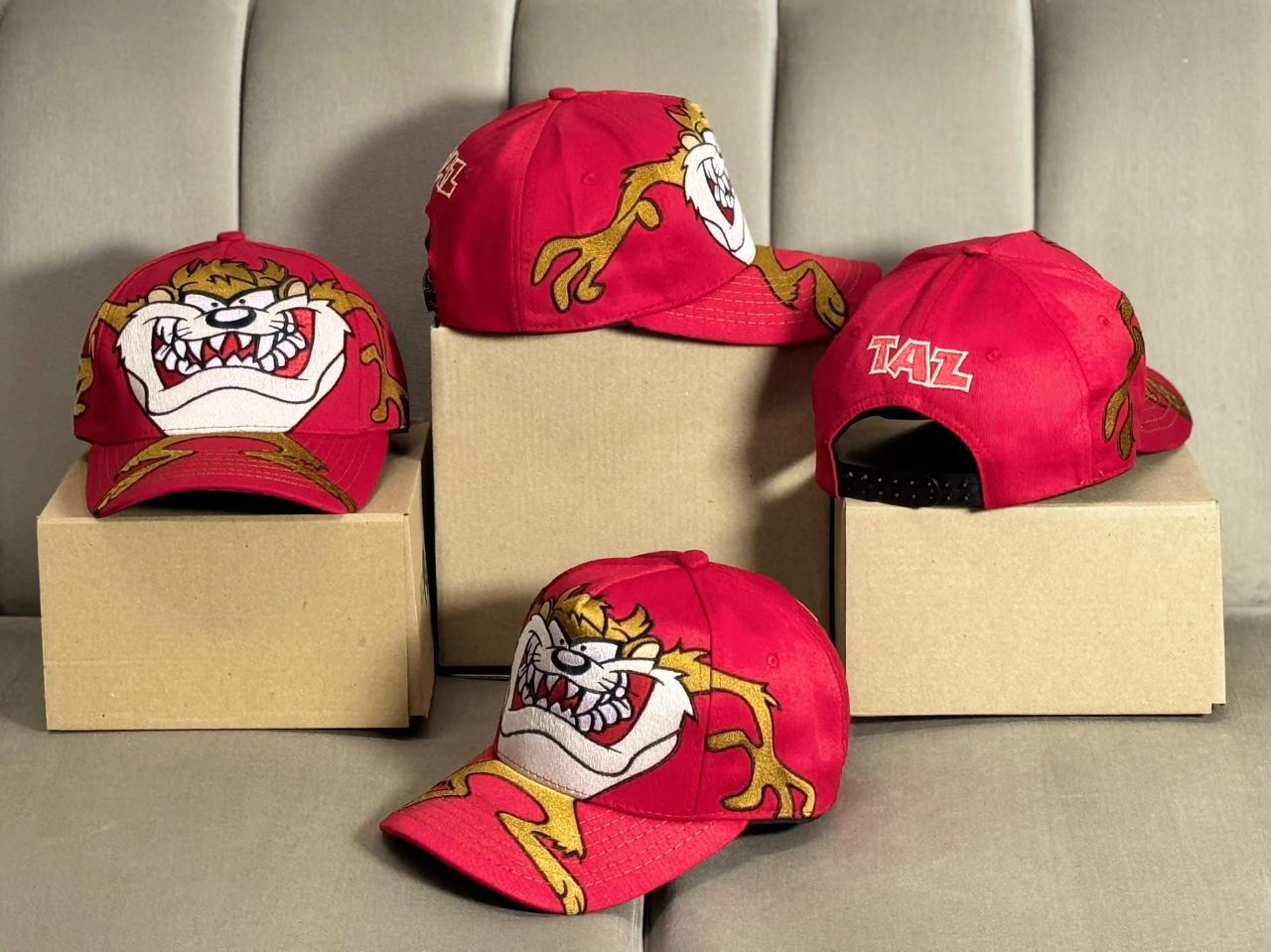 GORRA LOONEY TUNES TAZ ROJO