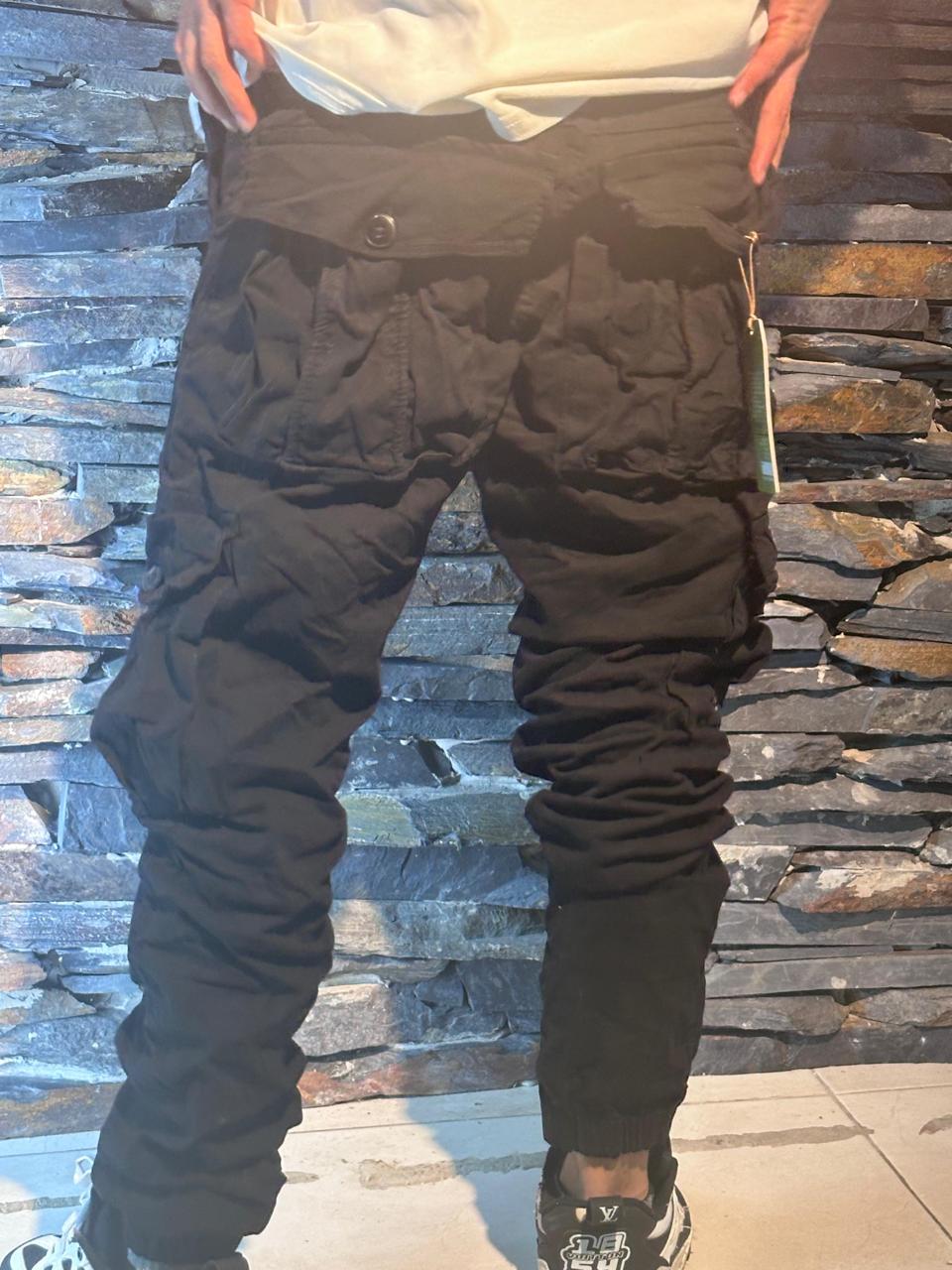 JOGGER NEGRO