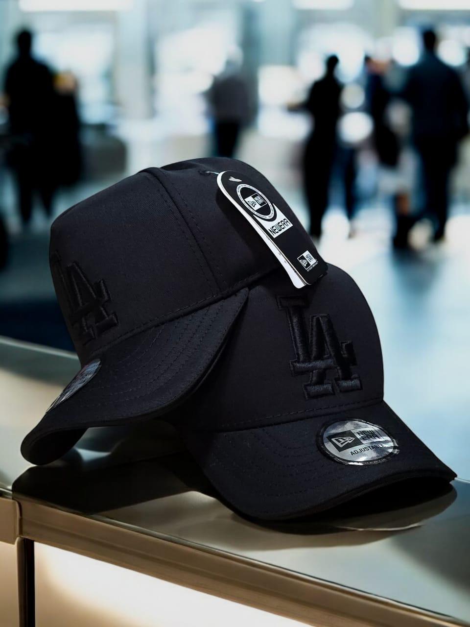 GORRA LA FULL BLACK