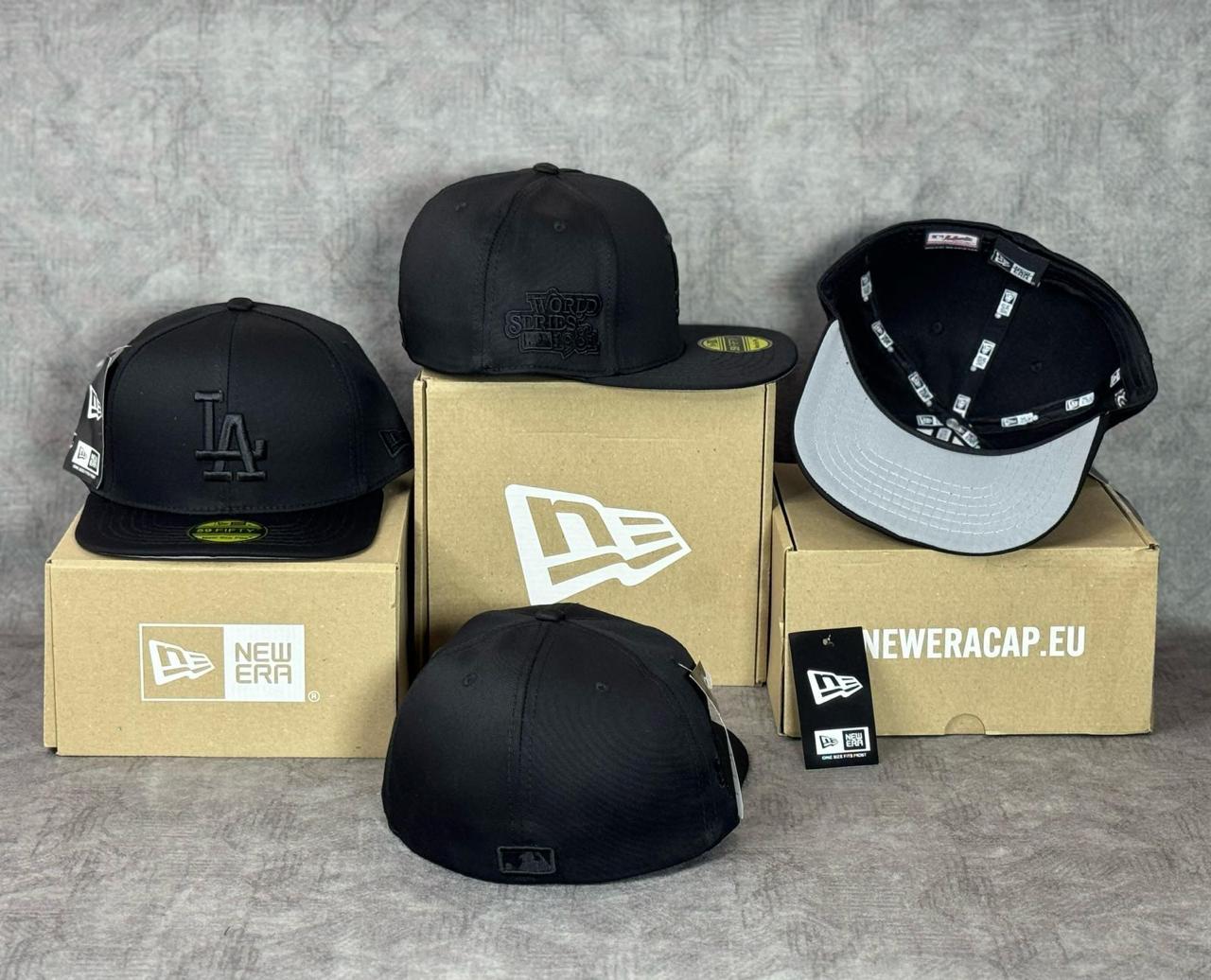 GORRA CERRADA LA FULL BLACK