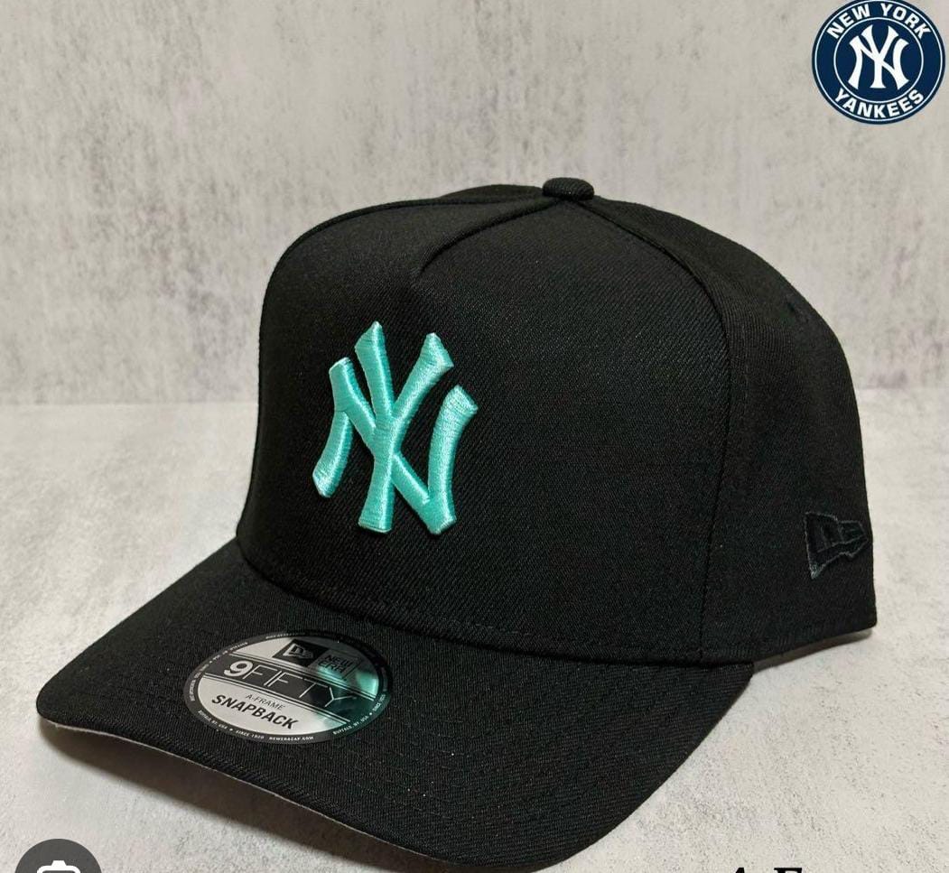 GORRA YANKEES BLACK