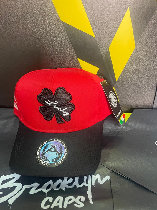 GORRA LUCKY