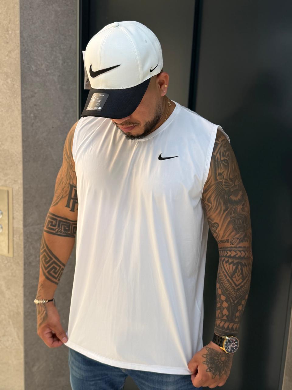 CAMISA NIKE BLANCA SIN MANGAS