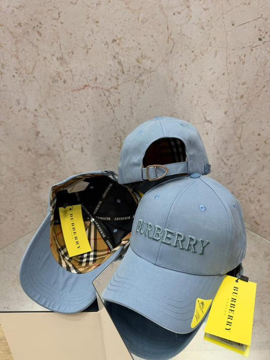 GORRA BURBERRY CELESTE