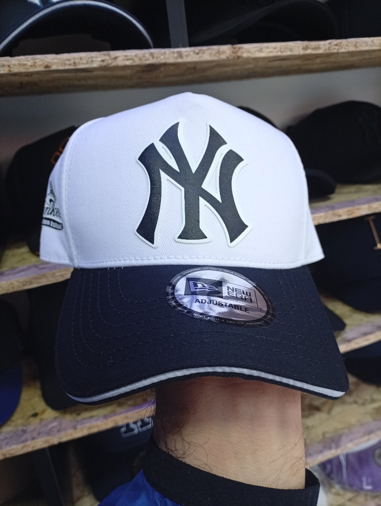 BK YANKEES BLANCO CON NEGRO