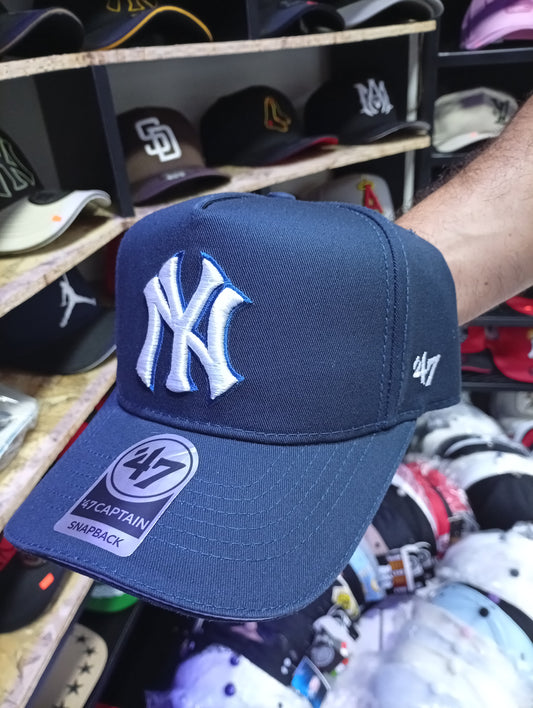 BK YANKEES AZUL CON BLANCO 47 BLANCO