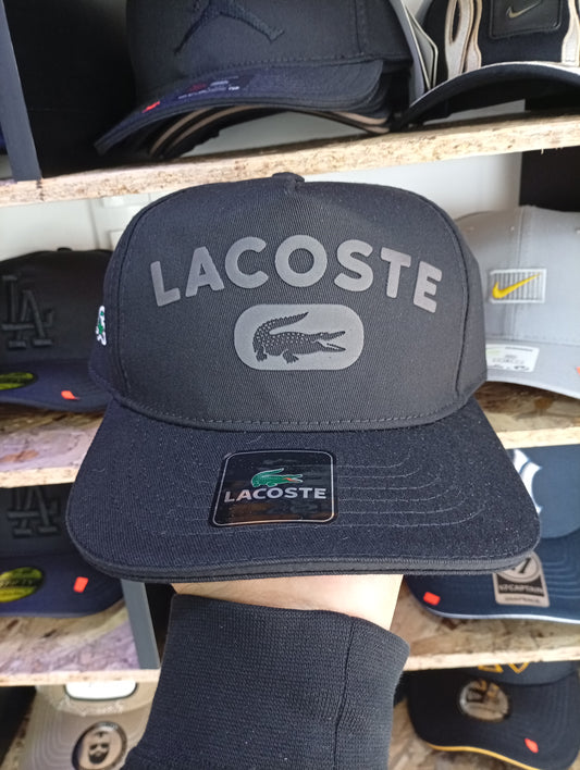 BK LACOSTE NEGRA CON GRIS