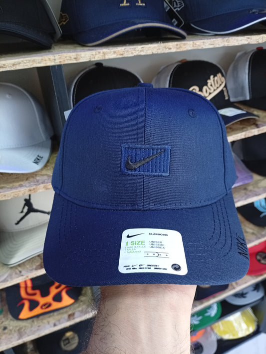 BK NIKE AZUL OSCURO