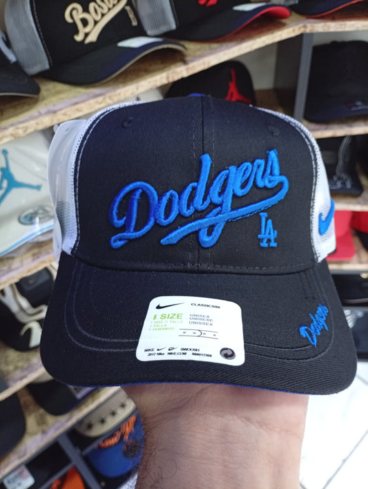 BK DODGERS NEGRA CON BLANCO AZUL MAYA