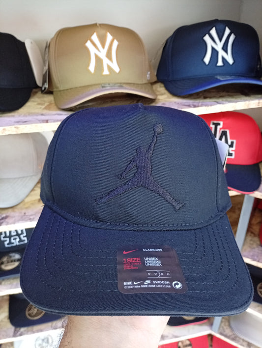 BK JORDAN FULL NEGRO
