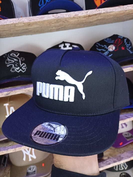 BK PUMA NEGRO CON BLANCO PLANA