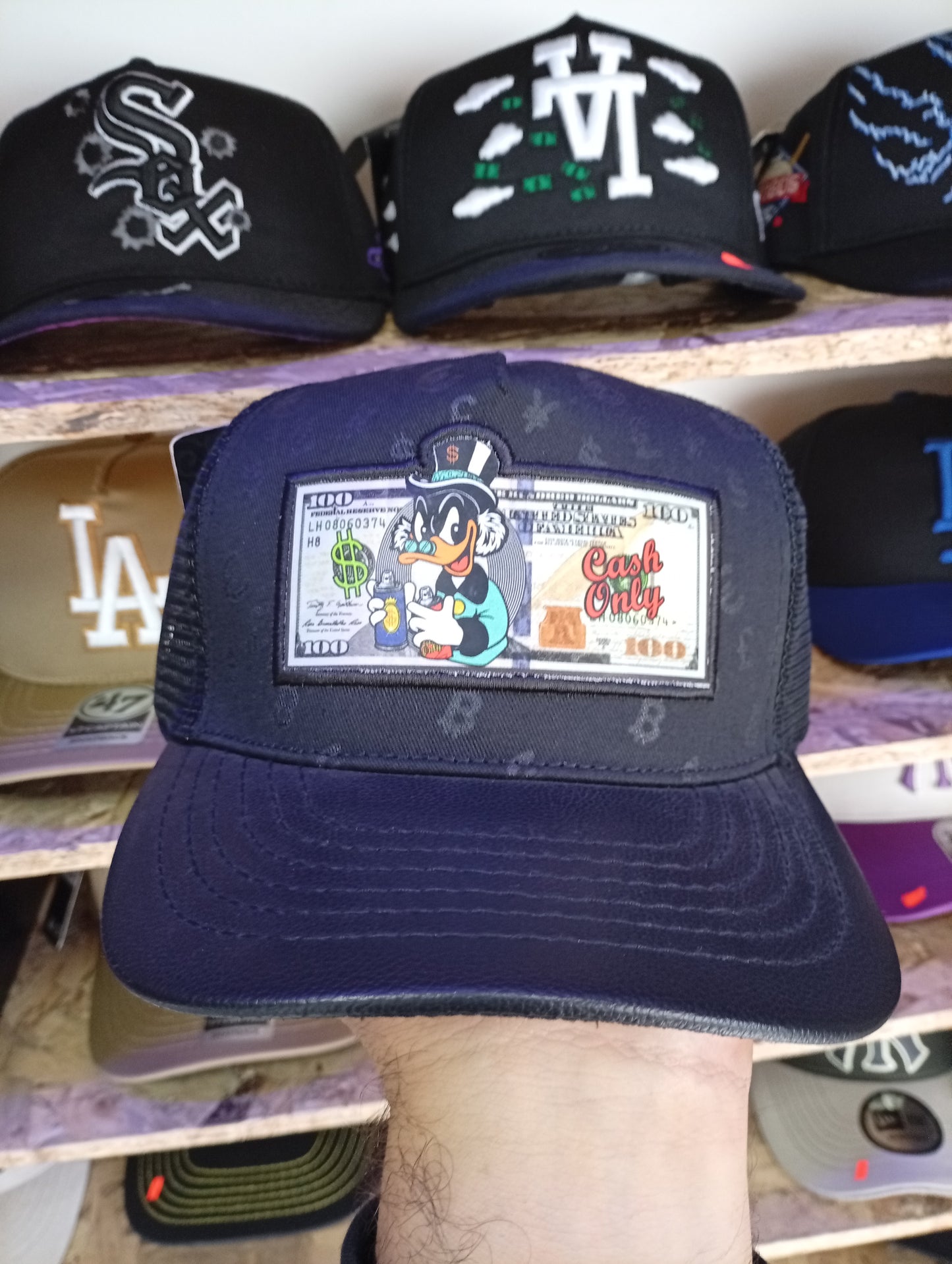 BK ONLY CASH NEGRA DE MAYA