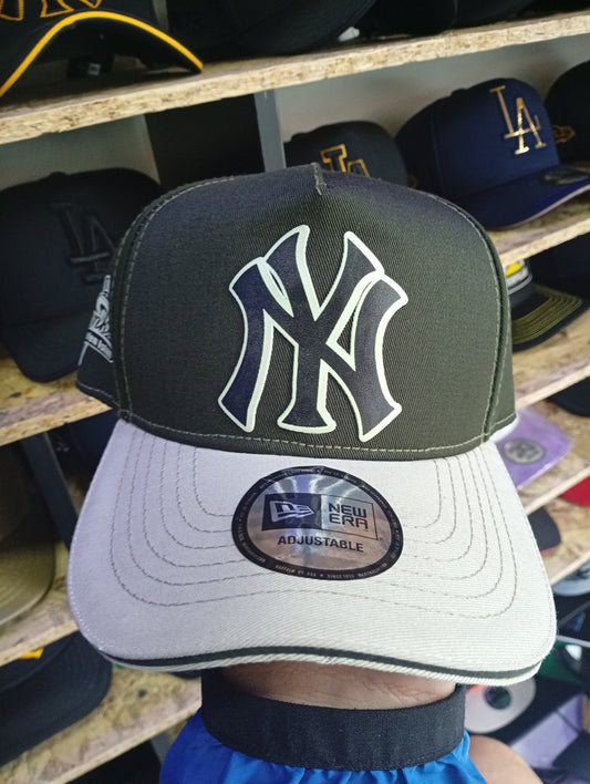 BK YANKEES VERDE CON GRIS