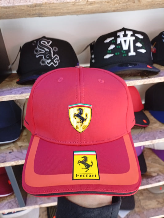 BK FERRARI ROJA CON AMARILLO