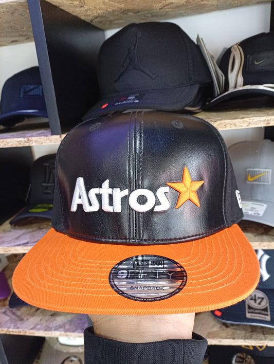 BK ASTROS NEGRO CON NARAJAN CORONA DE CUERO