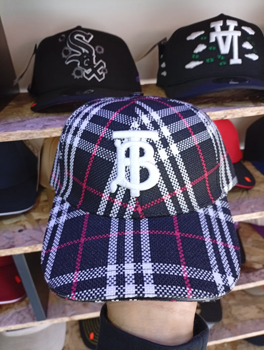 BK BURBERRY DE CUADROS